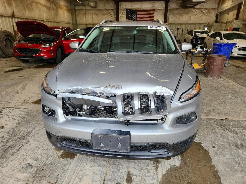 2018 JEEP CHEROKEE LATITUDE PLUS 5