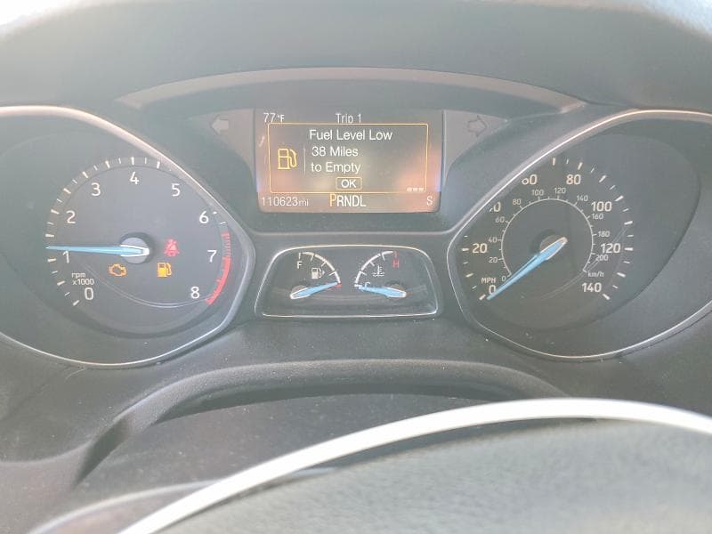 2017 FORD FOCUS SE 9