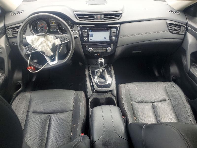 2017 NISSAN ROGUE SL 8