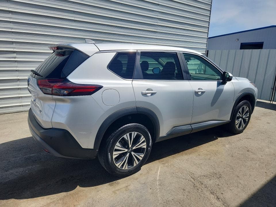 2023 NISSAN ROGUE SV 3
