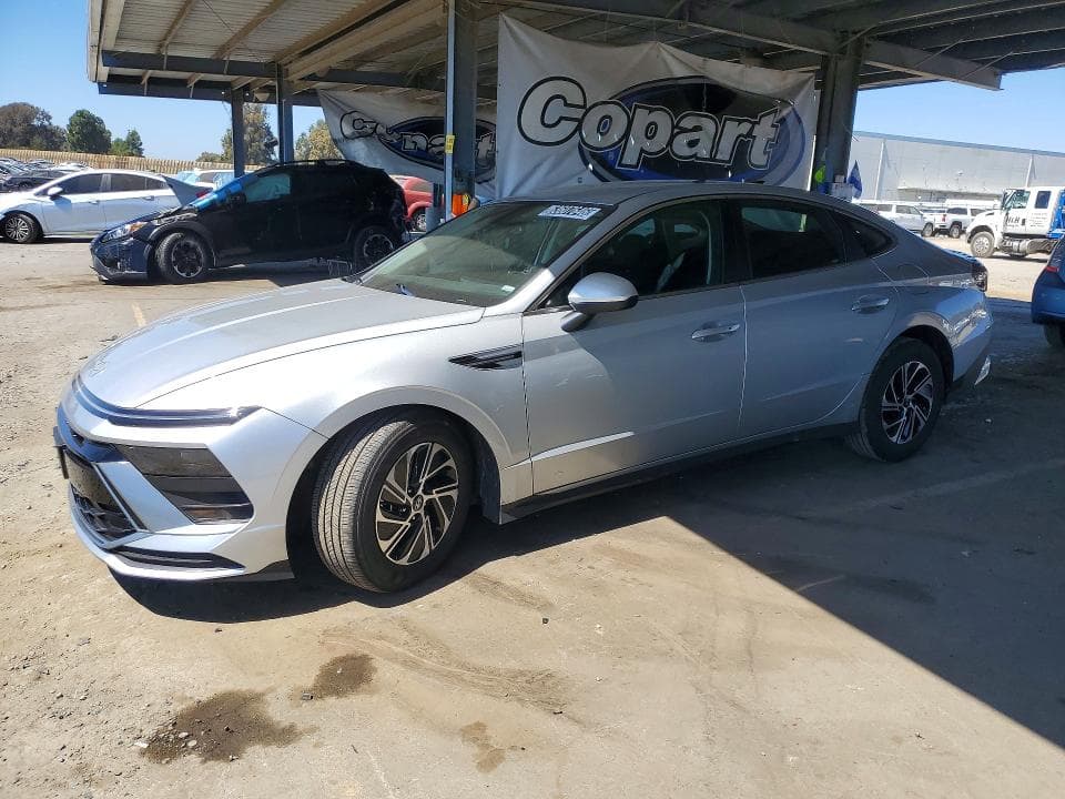 2026 HYUNDAI SONATA HYBRID BLUE