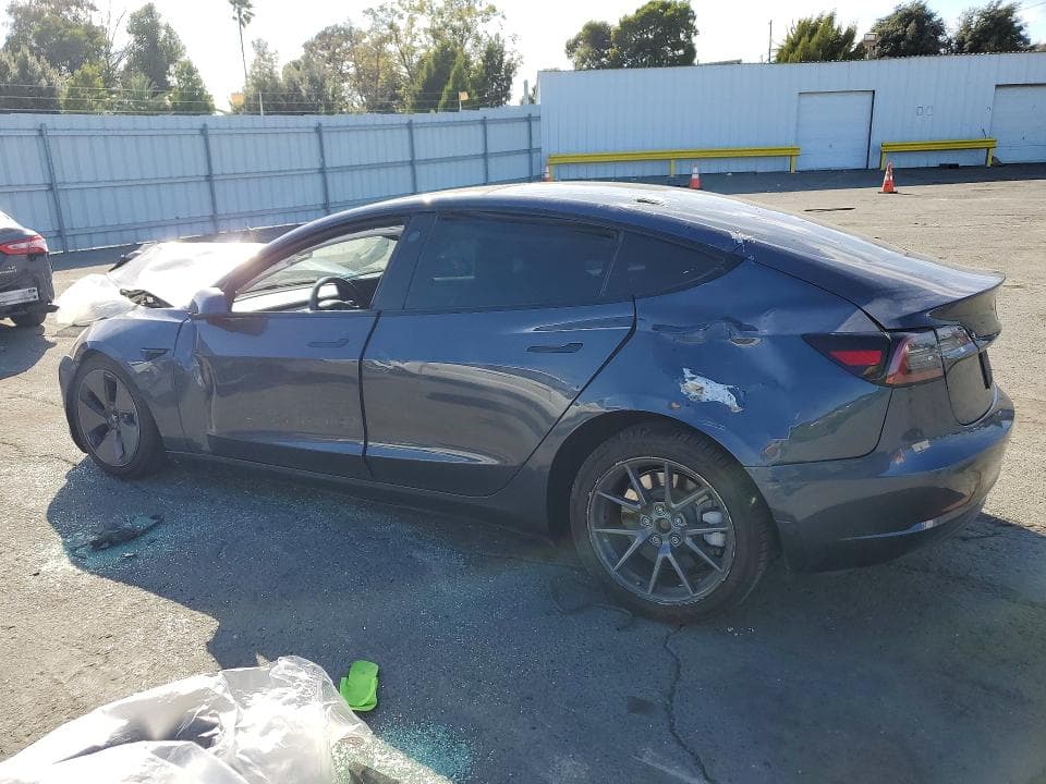 2022 TESLA MODEL 3 2
