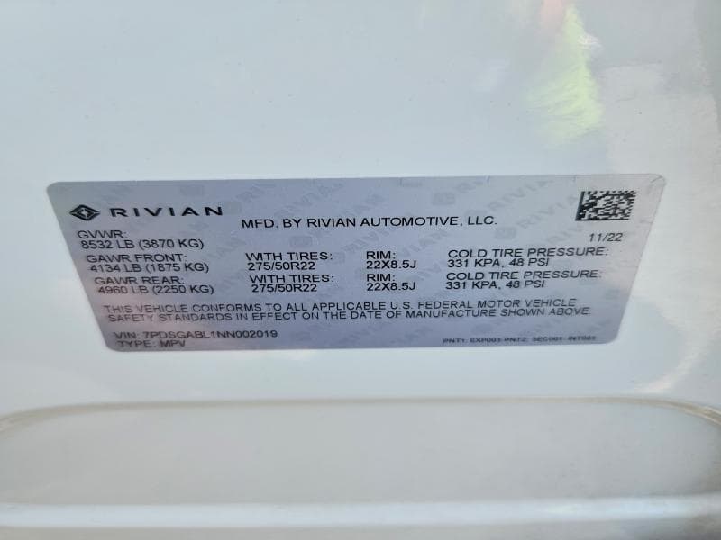 2022 RIVIAN R1S LAUNCH EDITION 14