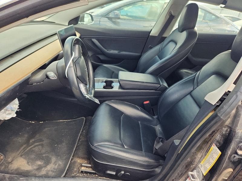 2018 TESLA MODEL 3 7