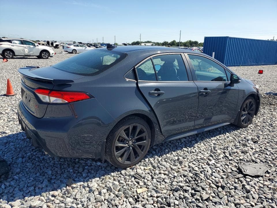 2023 TOYOTA COROLLA SE 3