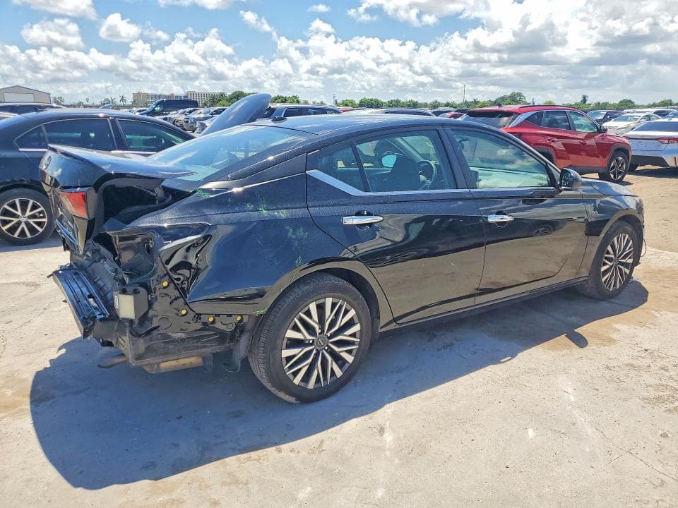 2025 NISSAN ALTIMA SV 3