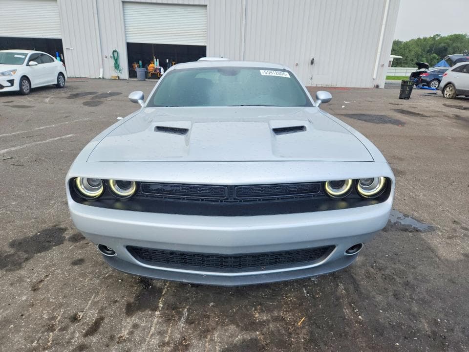 2023 DODGE CHALLENGER SXT 5