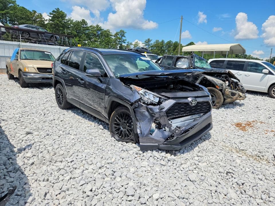 2019 TOYOTA RAV4 XLE 4