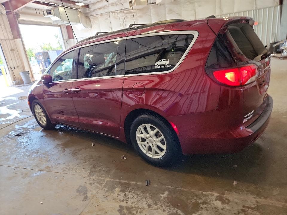 2021 CHRYSLER VOYAGER LXI 2