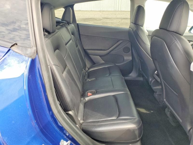 2021 TESLA MODEL Y 10