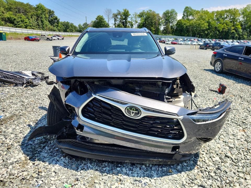 2020 TOYOTA HIGHLANDER XLE 5