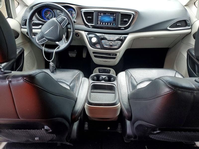 2018 CHRYSLER PACIFICA TOURING L 8