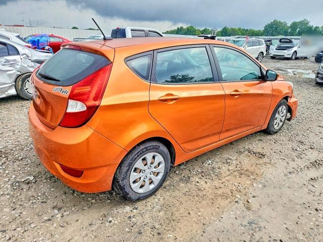 2017 HYUNDAI ACCENT SE 3