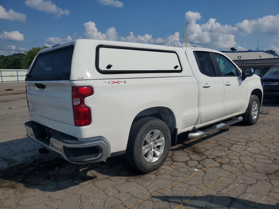 2022 CHEVROLET SILVERADO K1500 LT 3