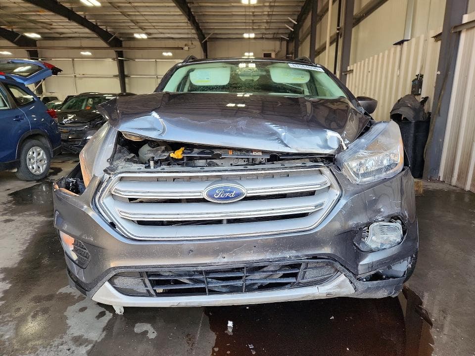 2018 FORD ESCAPE SE 5