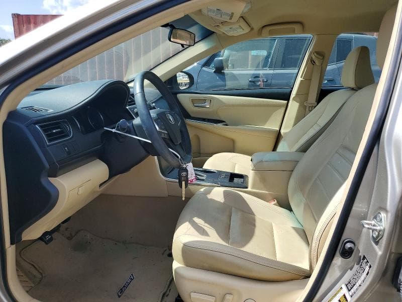2017 TOYOTA CAMRY XLE 7