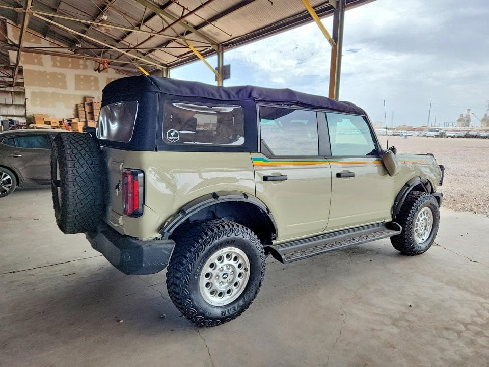 2026 FORD BRONCO OUTER BANKS 3