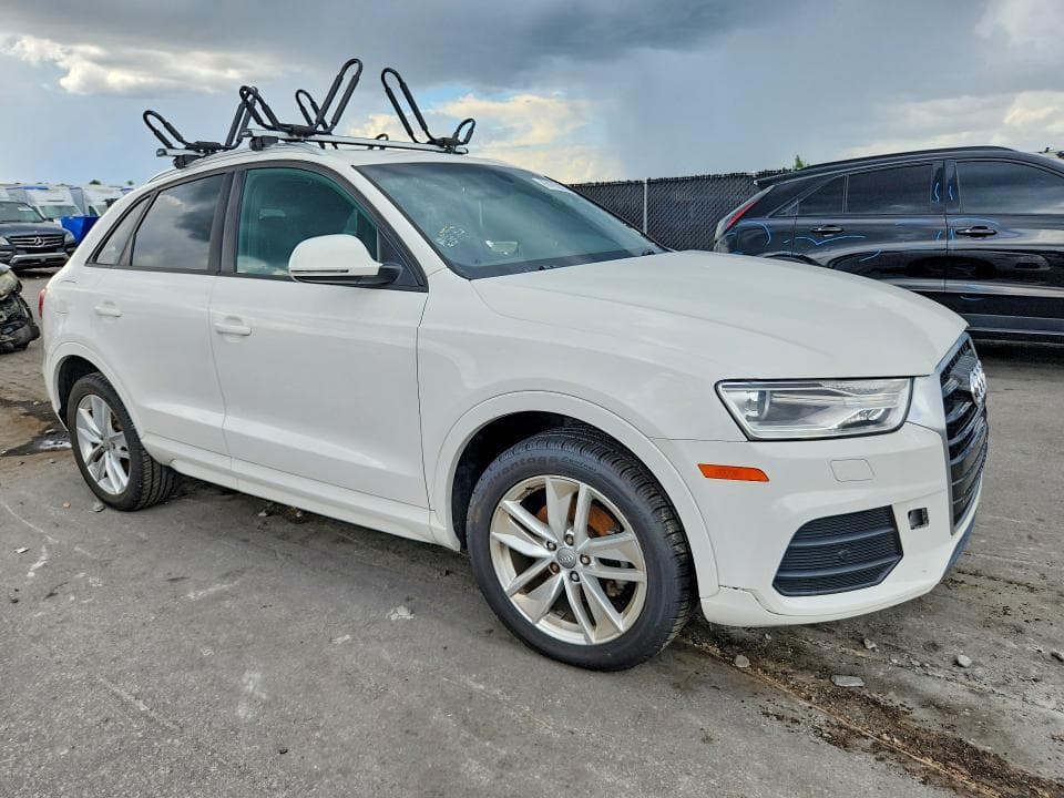 2017 AUDI Q3 PREMIUM 4