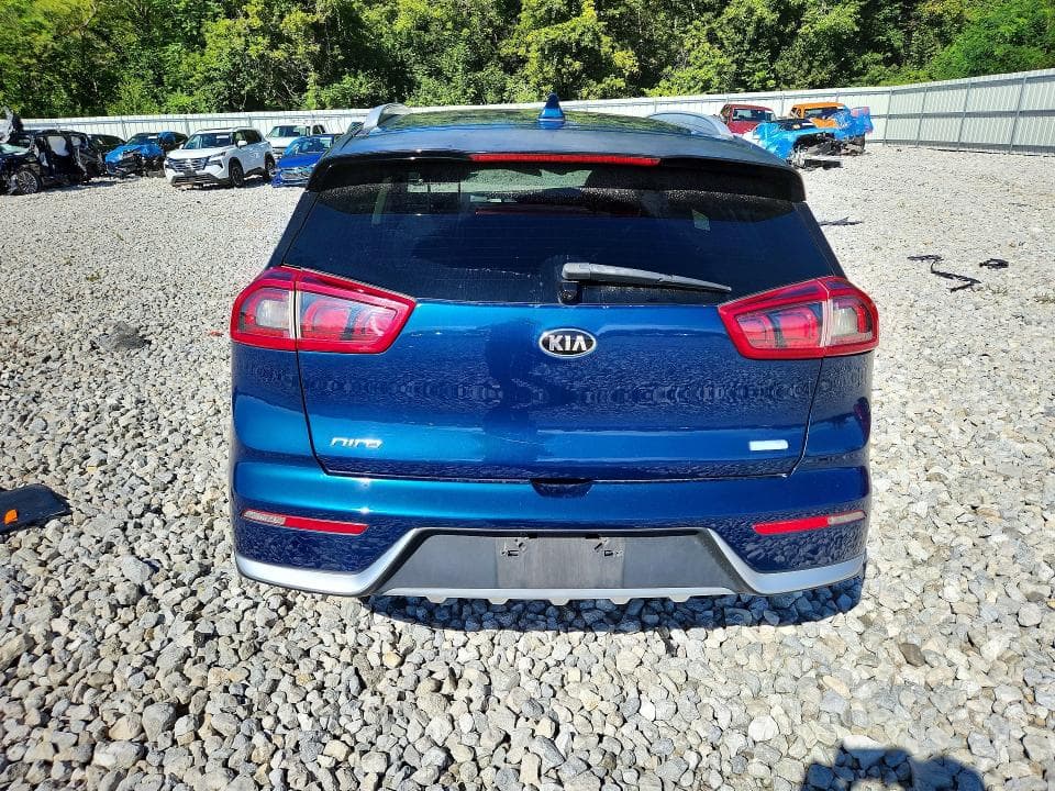 2019 KIA NIRO LX 6