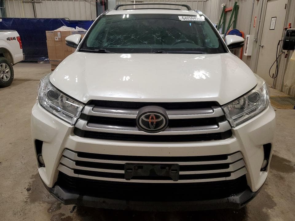 2018 TOYOTA HIGHLANDER XLE 5