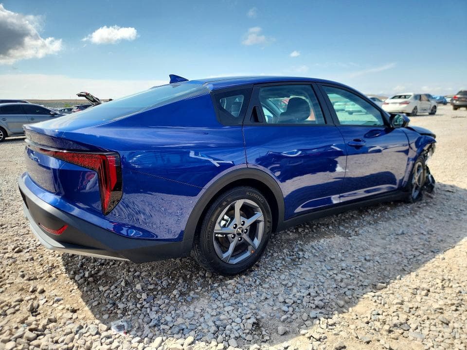 2026 KIA K4 LXS 3