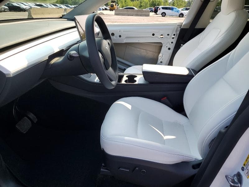 2024 TESLA MODEL Y 7