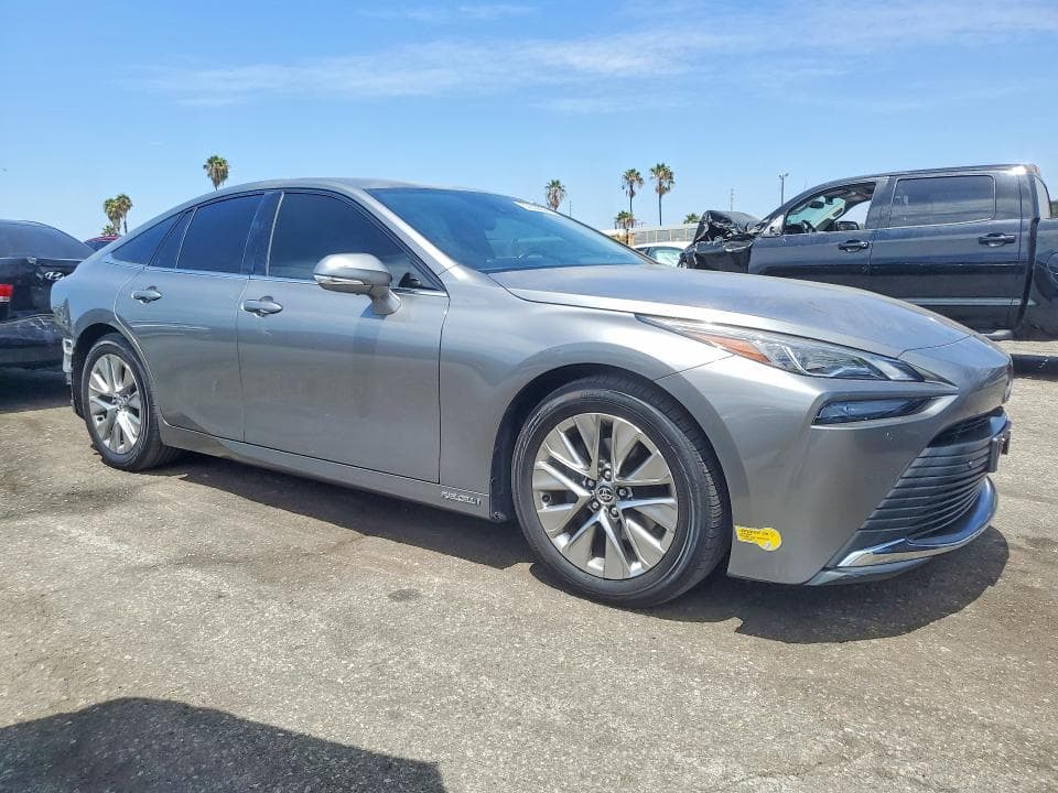 2022 TOYOTA MIRAI XLE 4
