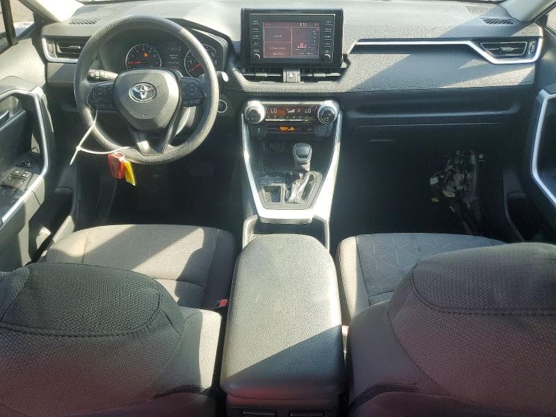2019 TOYOTA RAV4 XLE 8