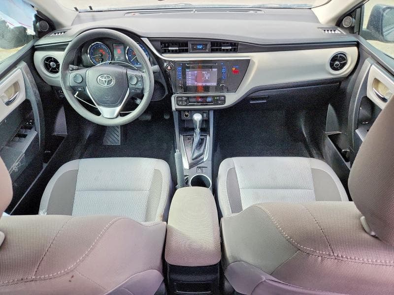 2018 TOYOTA COROLLA LE 8