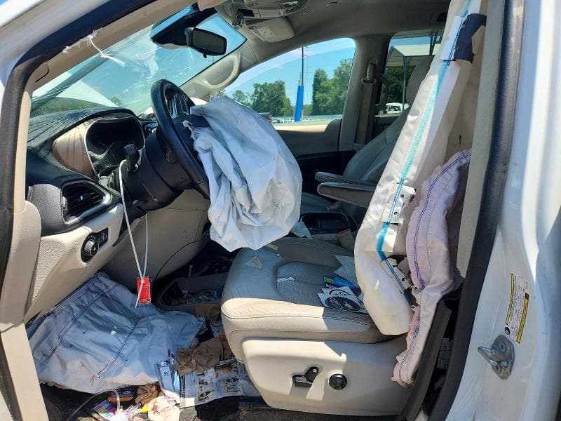 2018 CHRYSLER PACIFICA TOURING L 7