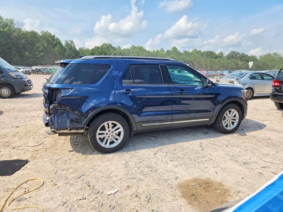 2017 FORD EXPLORER XLT 3
