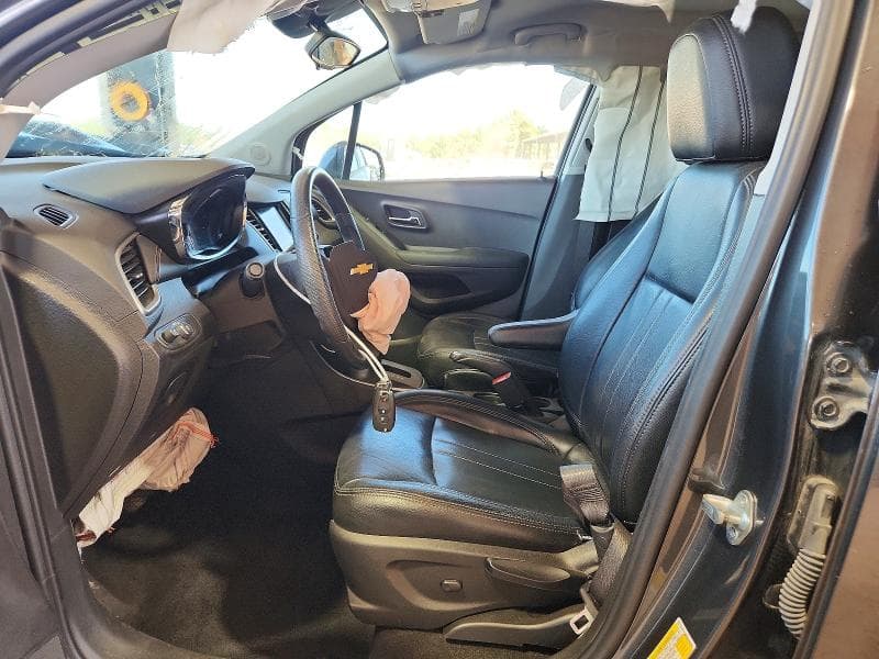 2020 CHEVROLET TRAX LS 7