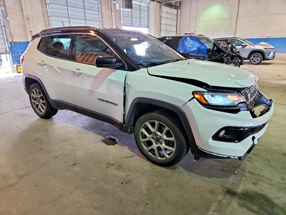2025 JEEP COMPASS LIMITED 4