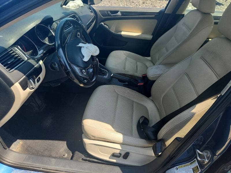 2017 VOLKSWAGEN JETTA SEL 7