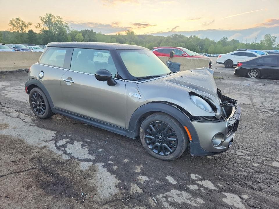 2017 MINI COOPER S 4