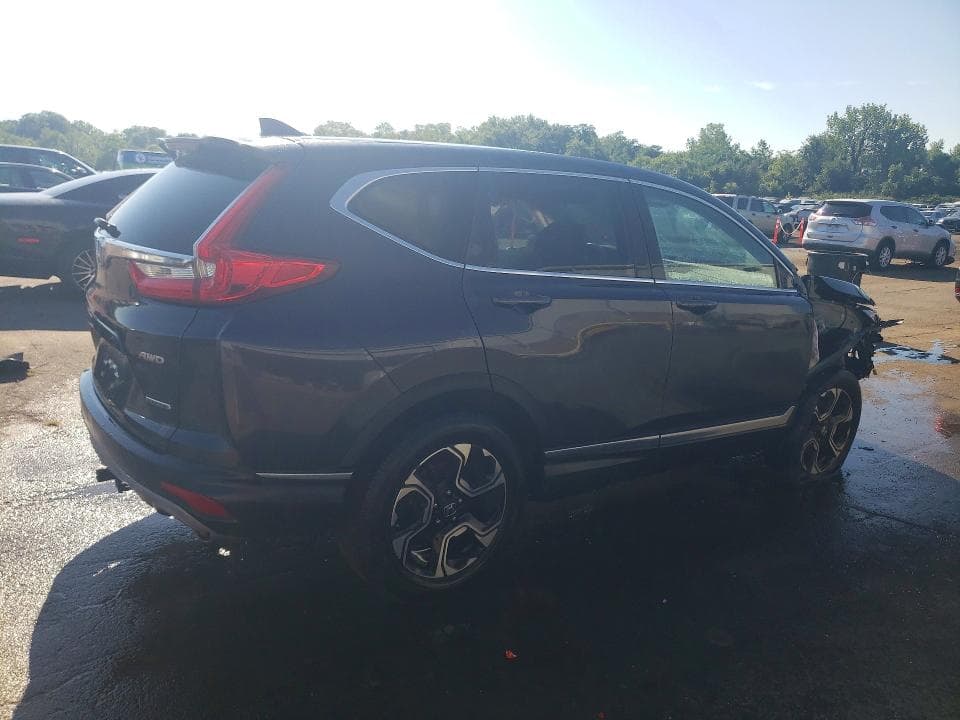 2018 HONDA CR-V TOURING 3