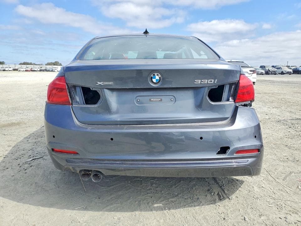 2017 BMW 330 XI 6