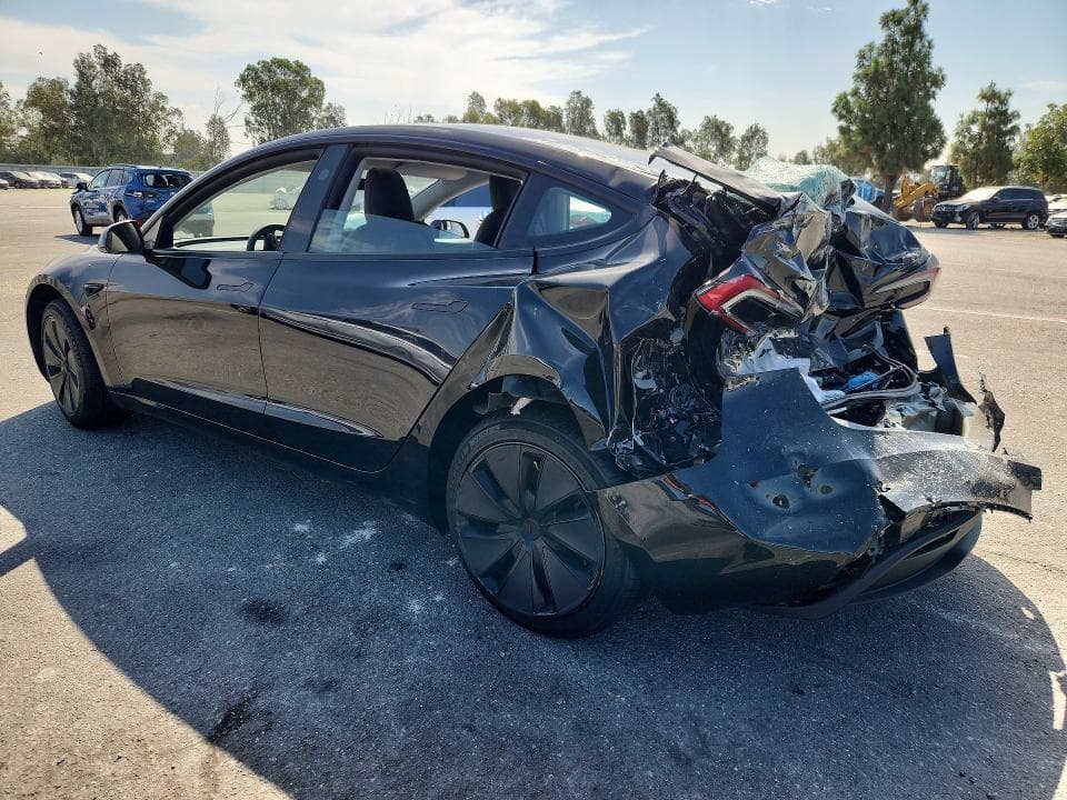2026 TESLA MODEL 3 2
