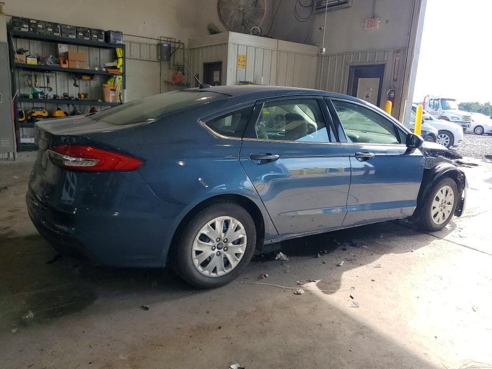2019 FORD FUSION S 3