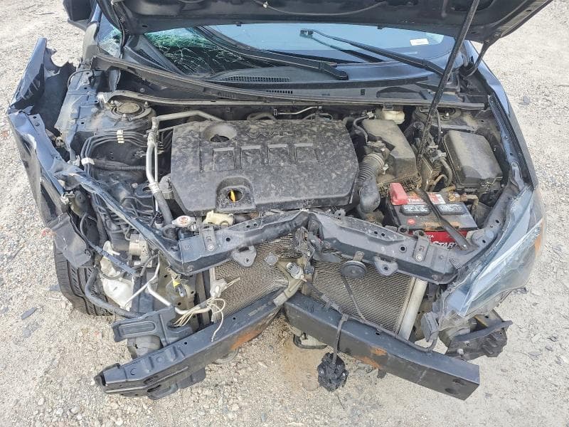 2018 TOYOTA COROLLA LE 11