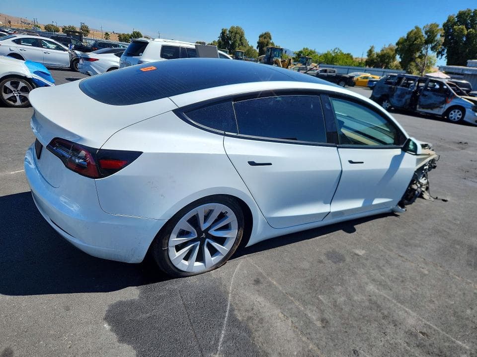 2023 TESLA MODEL 3 3