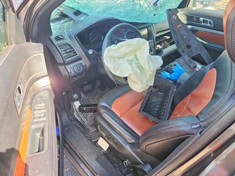 2019 FORD EXPLORER XLT 8