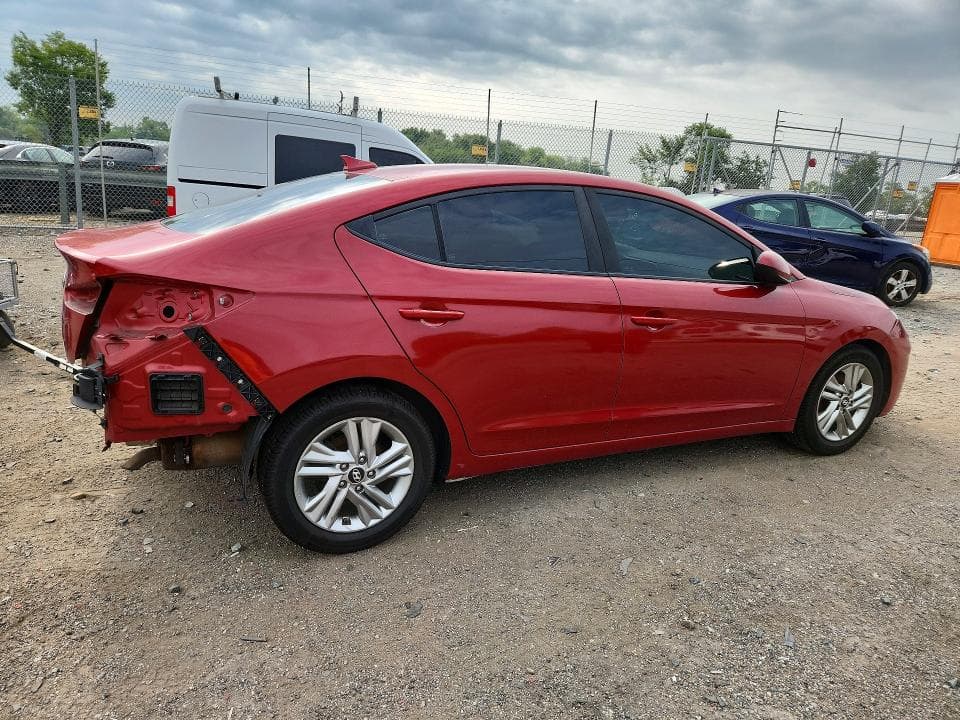 2019 HYUNDAI ELANTRA SEL 3