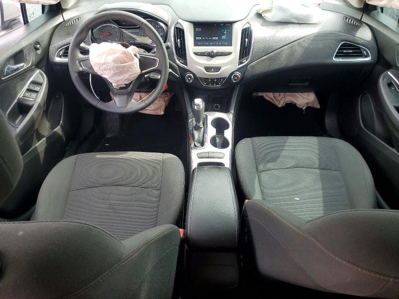 2018 CHEVROLET CRUZE LS 8
