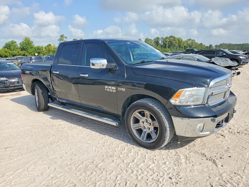 2018 RAM 1500 SLT 4