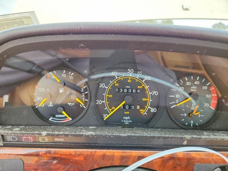 1982 MERCEDES-BENZ 380 SEC 9
