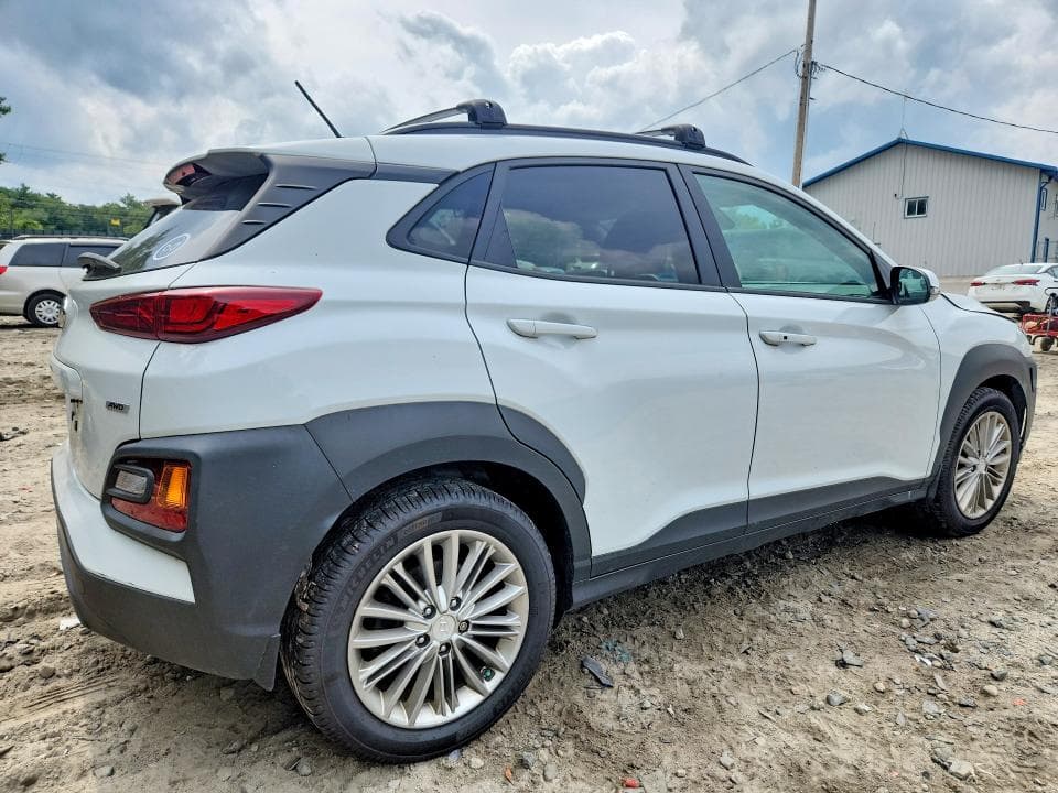 2020 HYUNDAI KONA SEL 3