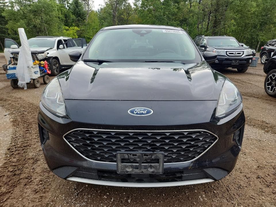 2020 FORD ESCAPE SE 5