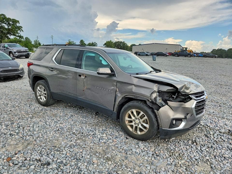 2019 CHEVROLET TRAVERSE LT 4