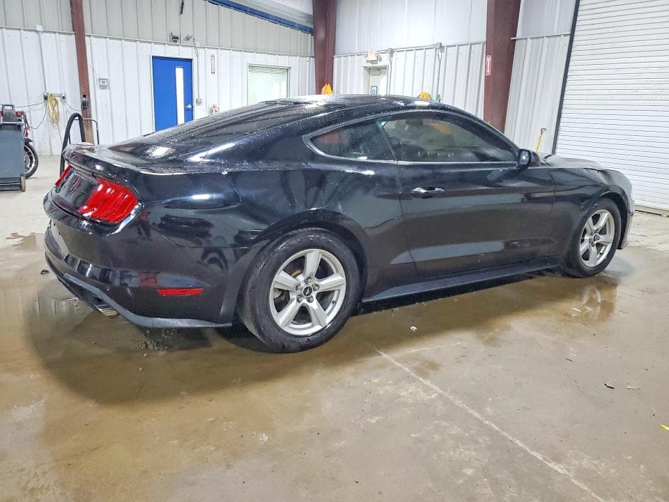 2018 FORD MUSTANG 3